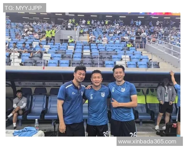 足球明星退役感人视频回顾他们辉煌的职业生涯与不舍的告别时刻